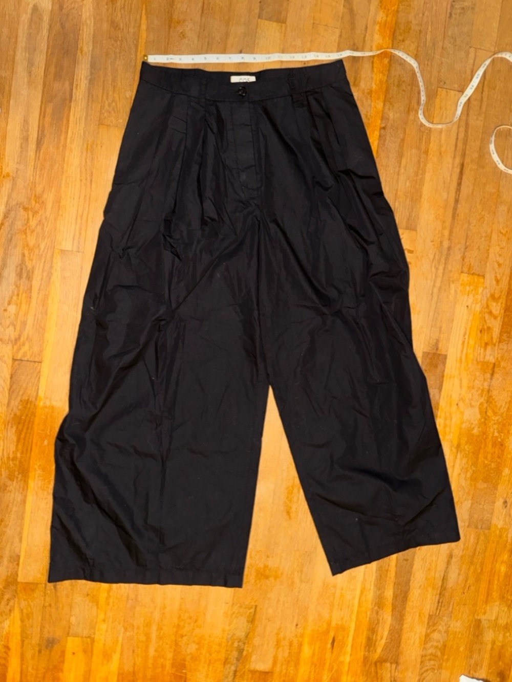 COS Black Wide-Leg Pleated Pants - Picture 2 of 8